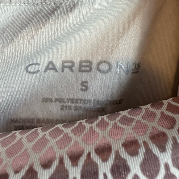 Carbon38 Metallic Pink Leggings - Picture 8 of 9
